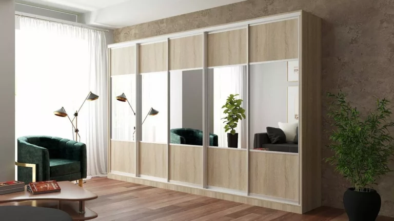 shkaf_kupe_v_gostinuyu_dzhonatan